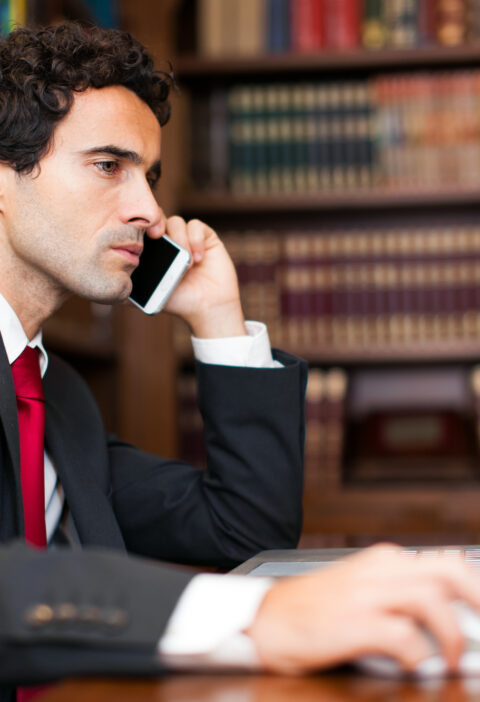 If you’re considering a divorce it is essential to find the right attorney for divorce law advice. Use our guide to find the right attorney.