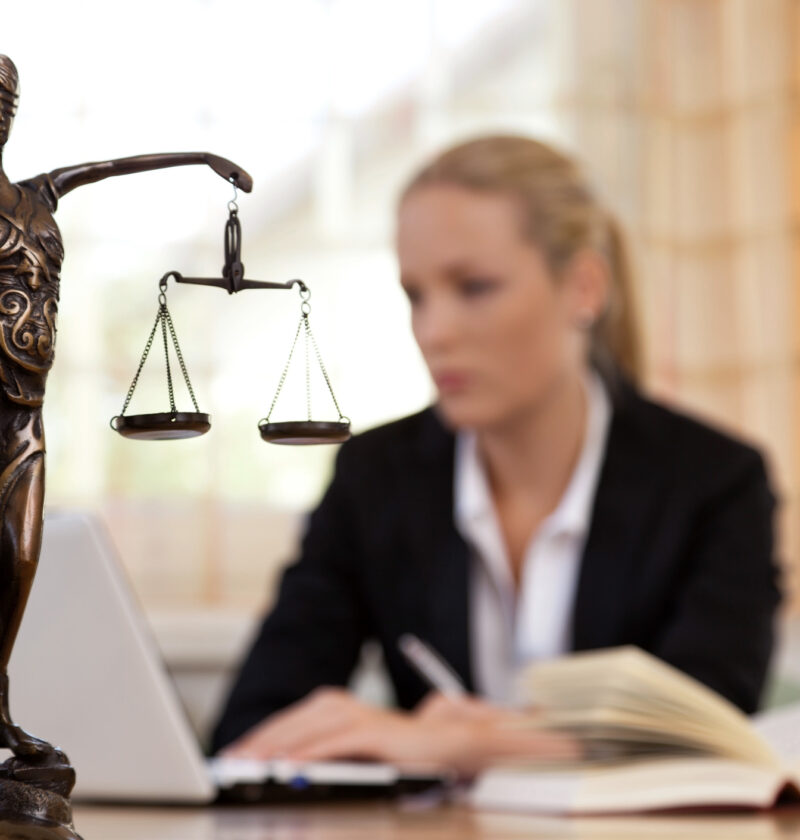 Did you know that not all criminal defense lawyers are created equal these days? Here's how simple is it to choose the best criminal defense attorney.