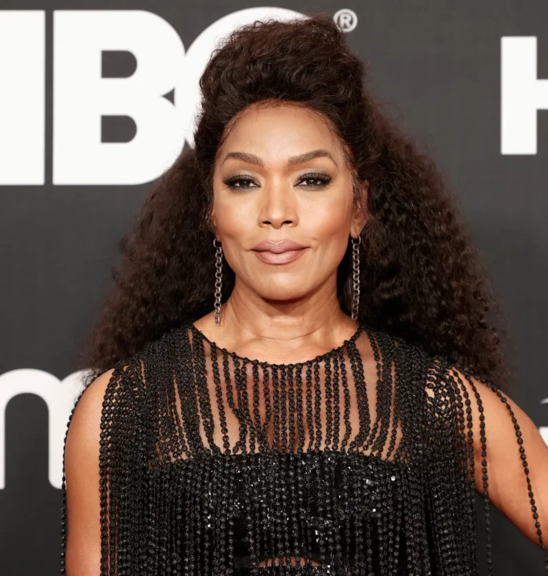 how rich is Angela Bassett