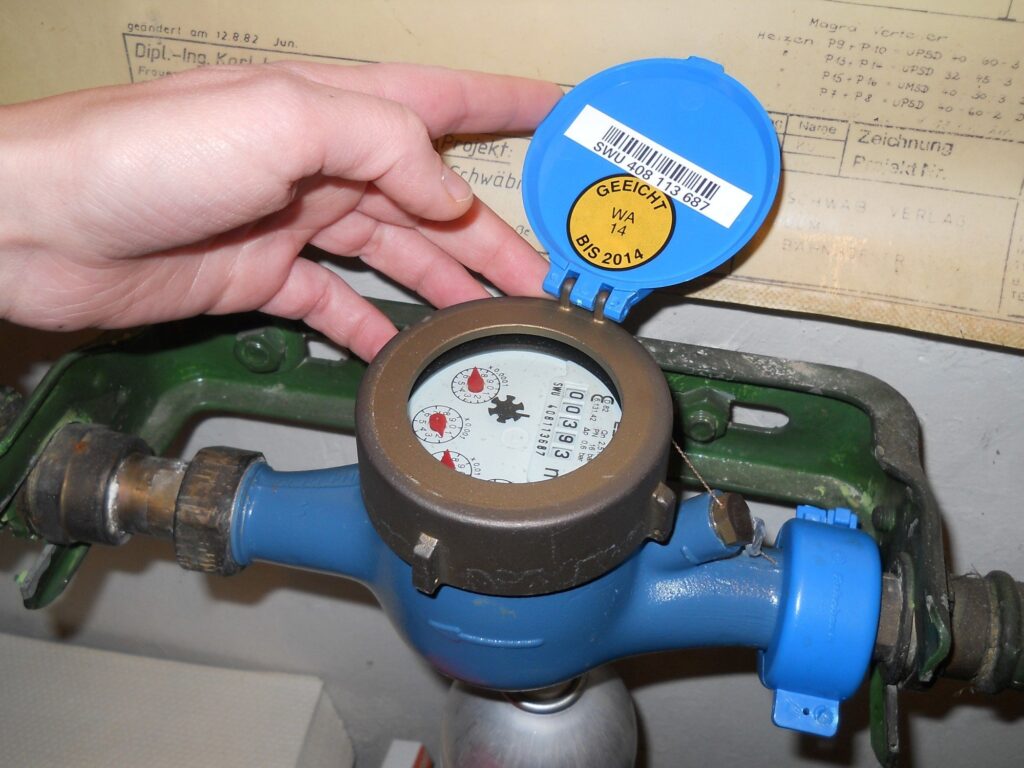 5 Common Causes Of Water Meter Leaks And How To Address Them - Angela ...