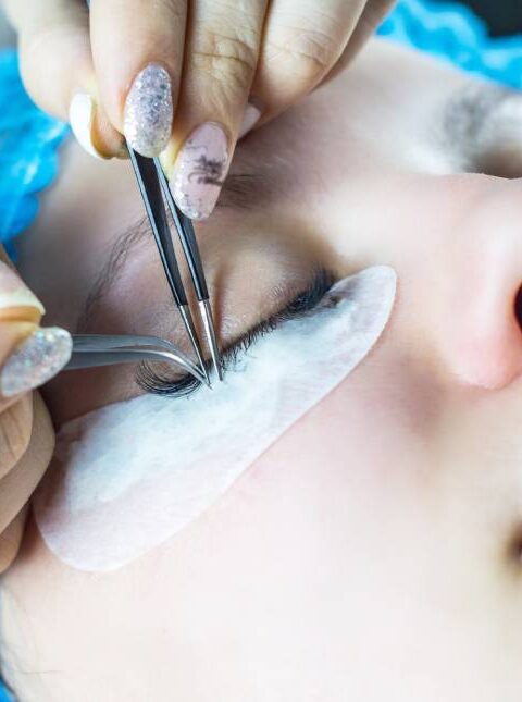 Enhance Your Natural Beauty With Eyelash and Eyebrow Enhancement Options
