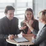 How to Choose the Best VHF Radio for Your Boating Adventures