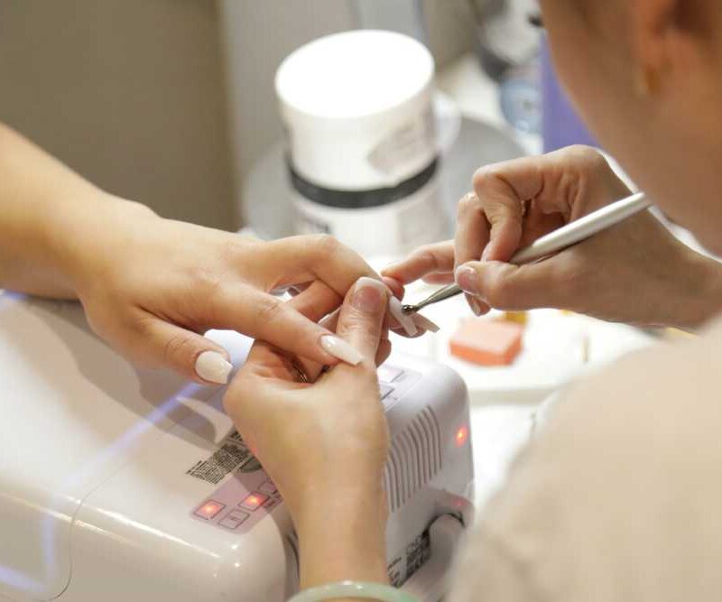 How POS Software Can Streamline Operations in Your Nail Salon