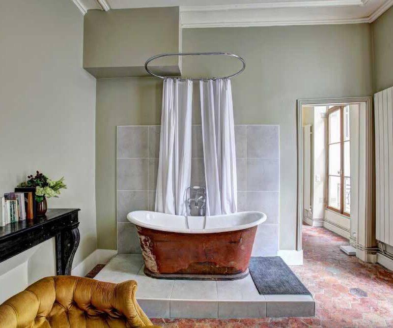 Luxurious Features to Consider for Your Bathroom Remodel