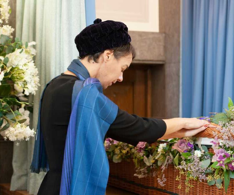 Understanding What a Funeral Service Entails