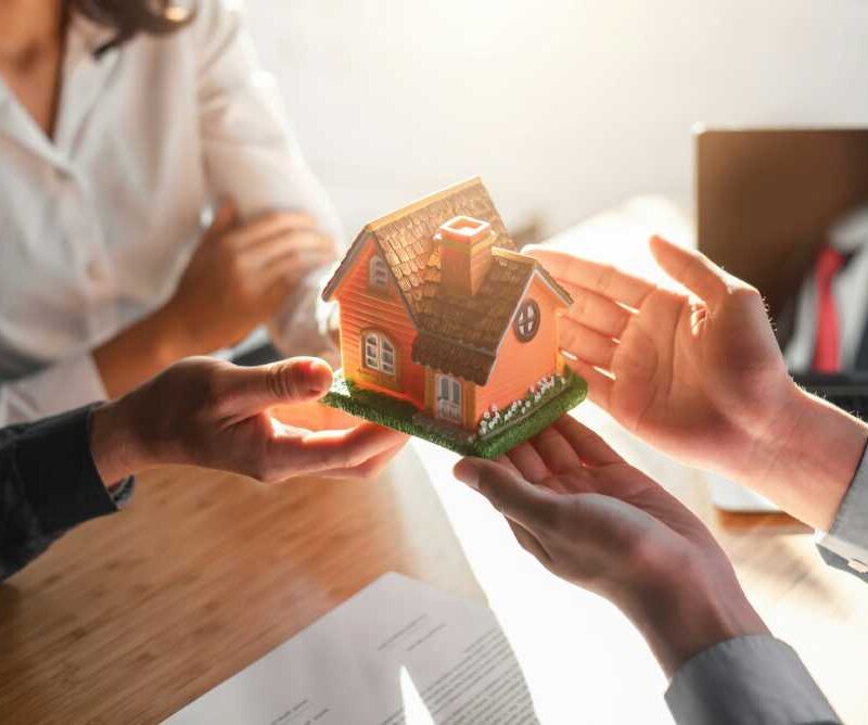 Key Strategies for Building A Successful Career in New Home Sales