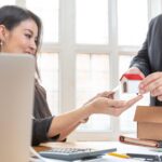 Maximizing Efficiency: Why Young Business Professionals Need a Fractional Controller