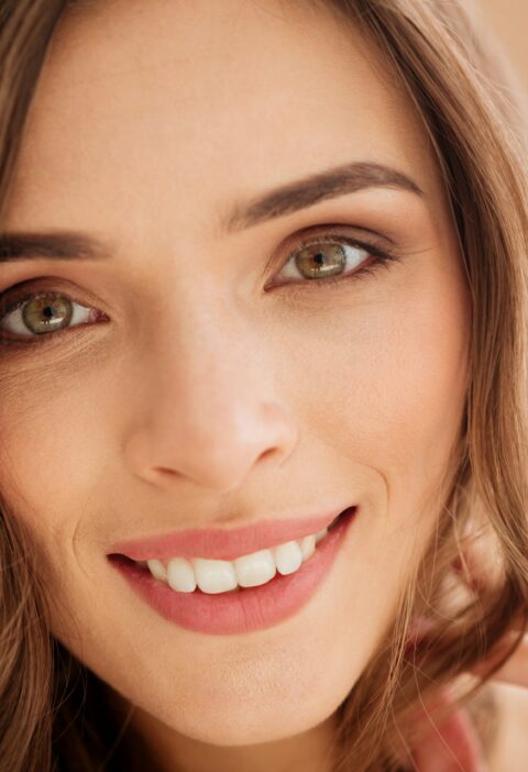 The Benefits of Choosing Clear Aligners for Teeth Straightening