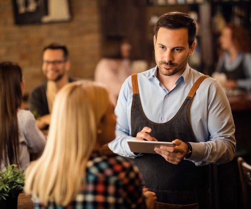 How Technology Shapes Restaurant Operations