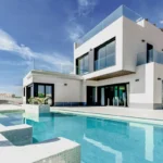 The Role of Community Support in Personal Growth During Recovery